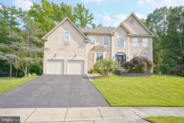 16 Palomino Drive MARLTON, NJ House Active - Photo 1 of 64. Opens carousel modal