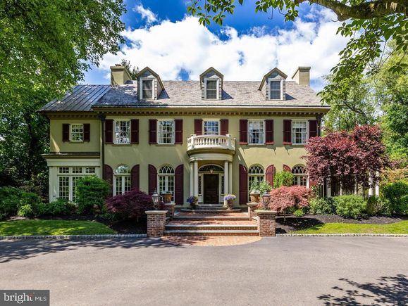 205 E Central Avenue MOORESTOWN, NJ House Active - Photo 1 of 87. Opens carousel modal