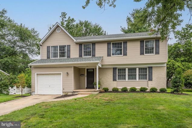 115 Old Colony Lane