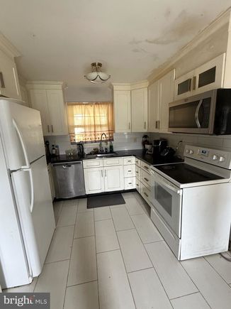 16 Terrell Lane WILLINGBORO, NJ House Active - Photo 1 of 25. Opens carousel modal
