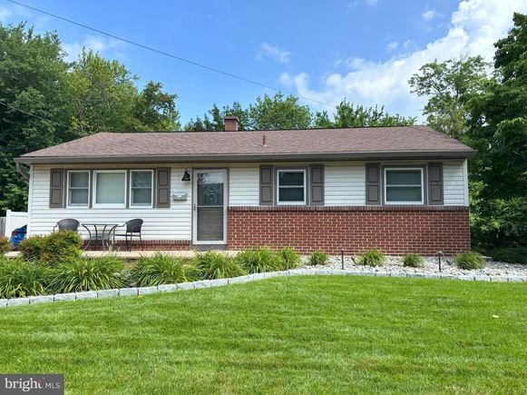 3 Caldwell Avenue MARLTON, NJ House Active - Photo 1 of 24. Opens carousel modal