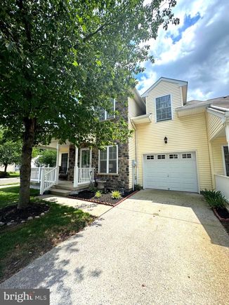 20 Wilson Way RIVERSIDE, NJ Townhouse Active - Photo 1 of 24. Opens carousel modal
