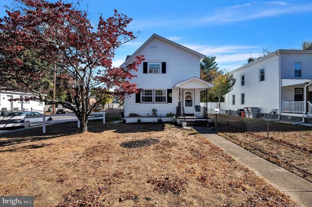 415 S East Avenue VINELAND, NJ House Sold - Photo 1 of 31. Opens carousel modal