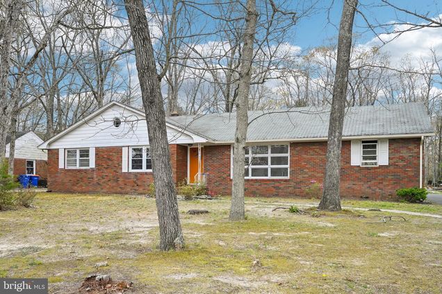554 Carlton Avenue MILLVILLE, NJ House Sold - Photo 1 of 41. Opens carousel modal