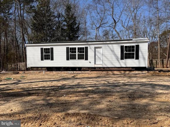 7611 Whittier Drive MILLVILLE, NJ House Active - Photo 1 of 2. Opens carousel modal