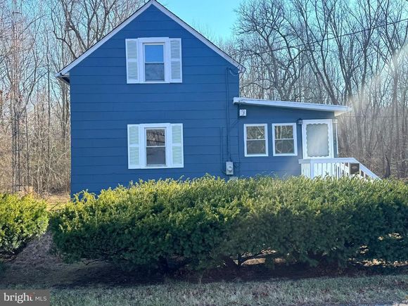 1722 North Avenue PORT NORRIS, NJ House Active - Photo 1 of 9. Opens carousel modal