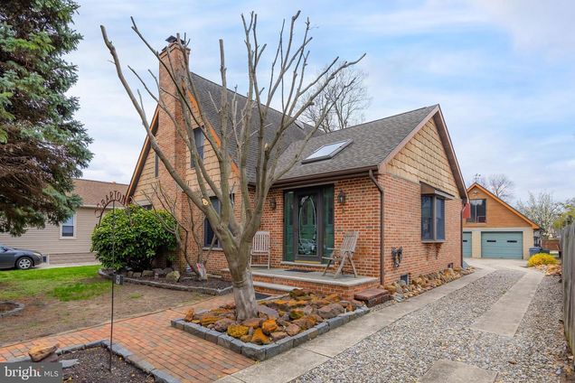 9 Stites Avenue