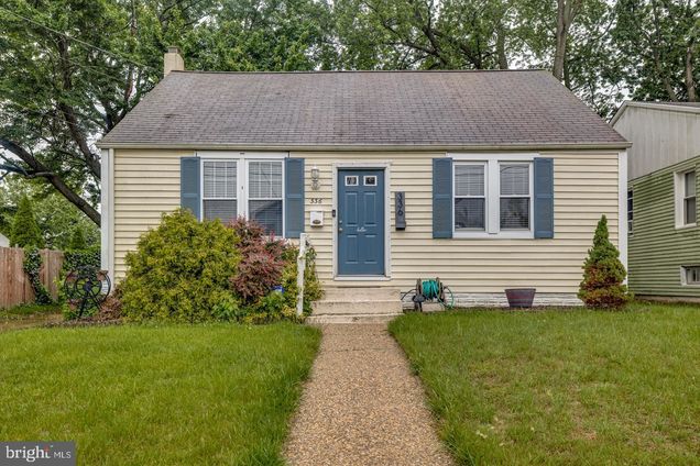 336 1st Avenue BELLMAWR, NJ House Active - Photo 1 of 22. Opens carousel modal