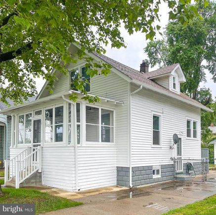 479 Cove Road PENNSAUKEN, NJ House Sold - Photo 1 of 28. Opens carousel modal