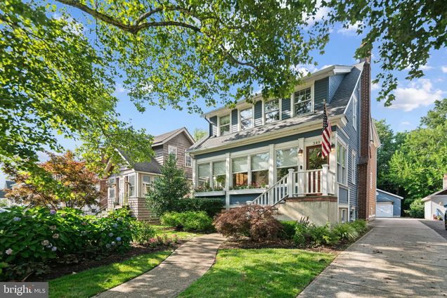 349 Park Avenue COLLINGSWOOD, NJ House Active - Photo 1 of 53. Opens carousel modal