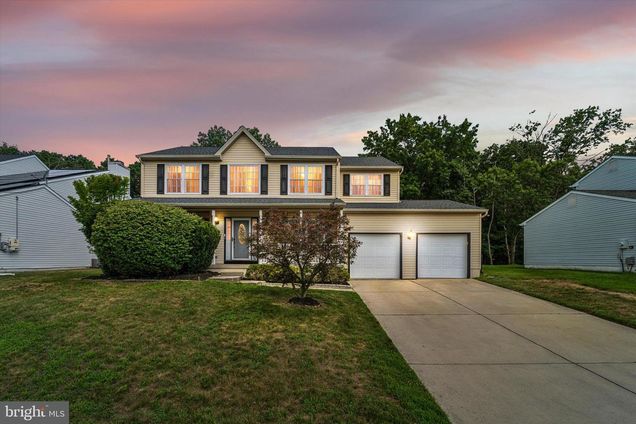 13 W Annapolis Drive SICKLERVILLE, NJ House Active - Photo 1 of 29. Opens carousel modal