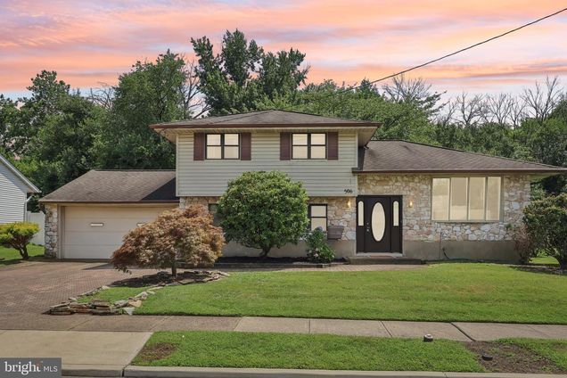 506 Carol Avenue BLACKWOOD, NJ House Active - Photo 1 of 44. Opens carousel modal