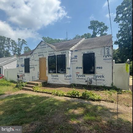 23 Carolina Avenue
