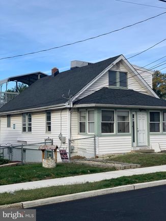 18 Chadwick Avenue BELLMAWR, NJ Multifamily Active - Photo 1 of 11. Opens carousel modal