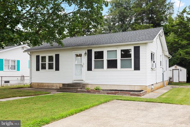 11 Birch Road