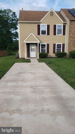 13 Meeting House TURNERSVILLE, NJ Townhouse Sold - Photo 1 of 26. Opens carousel modal