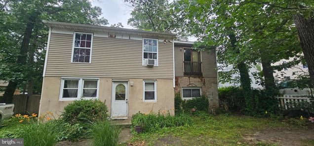 1458 12th Avenue WILLIAMSTOWN, NJ House Active - Photo 1 of 10. Opens carousel modal