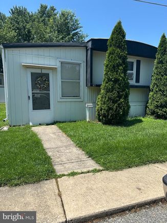 45 Mantua Grove Road Unit T4 WEST DEPTFORD, NJ House Active - Photo 1 of 14. Opens carousel modal