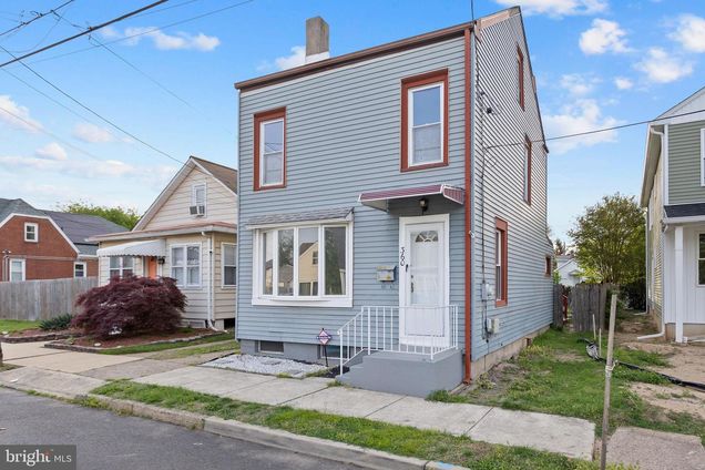 360 E Franklin Street