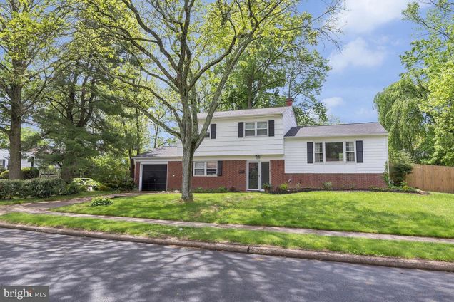 109 Fieldboro Dr LAWRENCE TOWNSHIP, NJ House Sold - Photo 1 of 43. Opens carousel modal