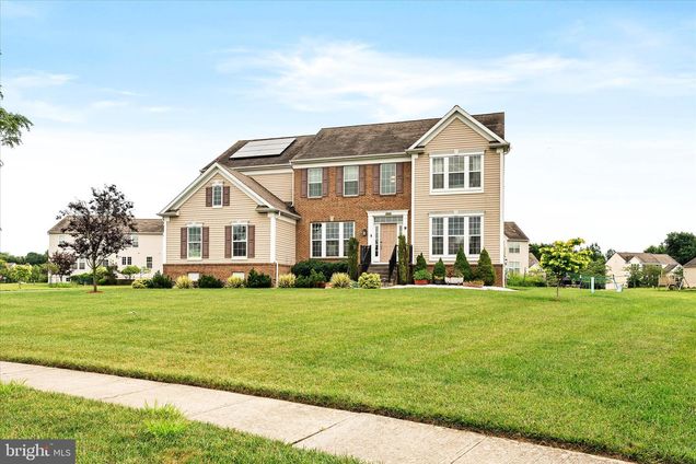 9 Endeavor Boulevard