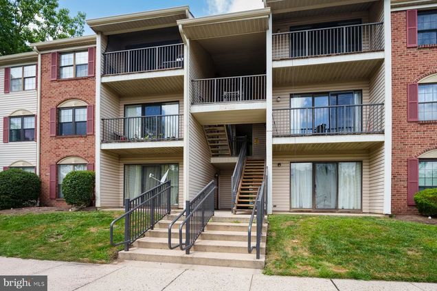 13 Voscek Court LAWRENCE TOWNSHIP, NJ Condo Active - Photo 1 of 17. Opens carousel modal