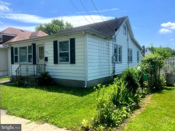 1738 Prospect