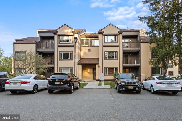3231 Sayre Drive PLAINSBORO, NJ Condo Sold - Photo 1 of 13. Opens carousel modal