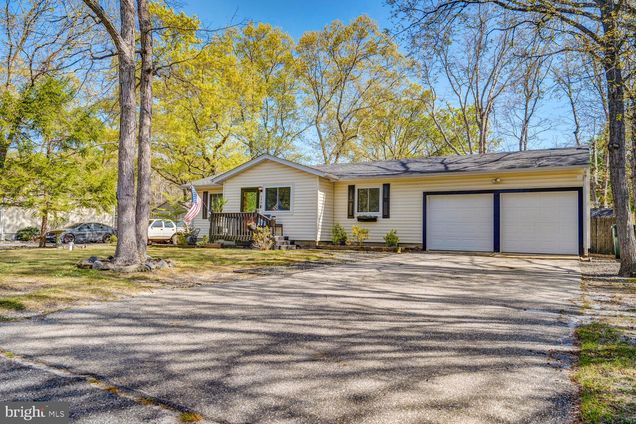 136 Chestnut Street LITTLE EGG HARBOR TWP, NJ House Sold - Photo 1 of 20. Opens carousel modal