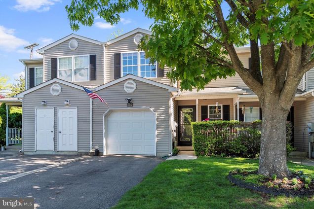 14 Walnut Street Unit 207 TOMS RIVER, NJ Condo Sold - Photo 1 of 28. Opens carousel modal