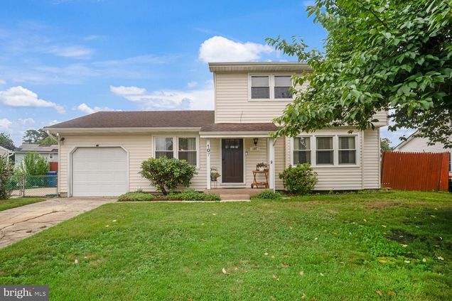 107 Lake Winnipesaukee Drive