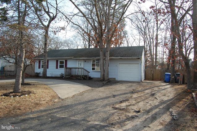 135 Nautilus Drive