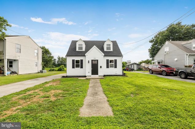 396 Manor Avenue CARNEYS POINT, NJ House Active - Photo 1 of 16. Opens carousel modal