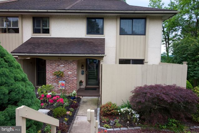24 Pine Woods Court SHILLINGTON, PA Townhouse Sold - Photo 1 of 20. Opens carousel modal