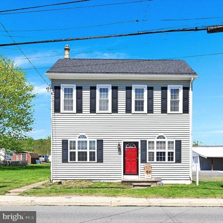 613 N Reading Avenue BOYERTOWN, PA House Sold - Photo 1 of 29. Opens carousel modal