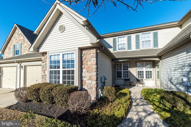 1616 Saratoga Court Unit 7 JAMISON, PA Condo Sold - Photo 1 of 40. Opens carousel modal