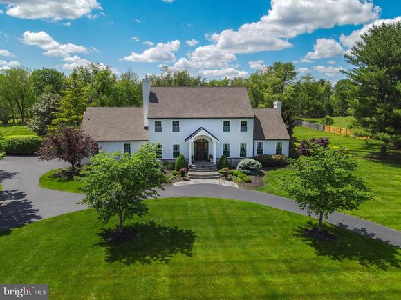 1071 Highland Road NEWTOWN, PA House Sold - Photo 1 of 40. Opens carousel modal