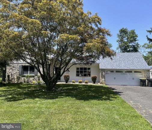 1240 Jacksonville Road WARMINSTER, PA House Active - Photo 1 of 29. Opens carousel modal