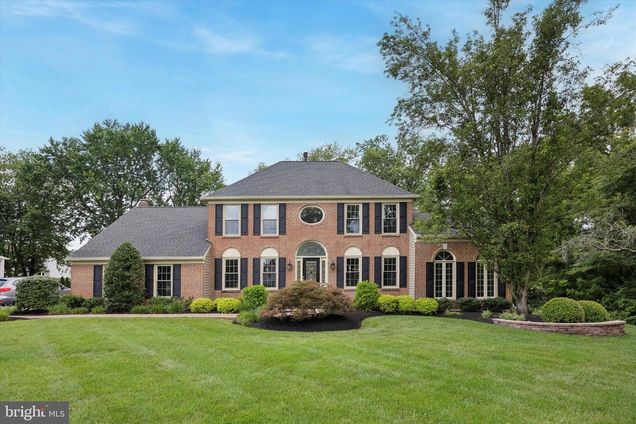 243 Norsam Drive LANGHORNE, PA House Active - Photo 1 of 32. Opens carousel modal