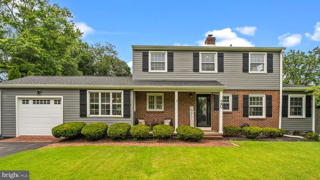 20 Glen Drive