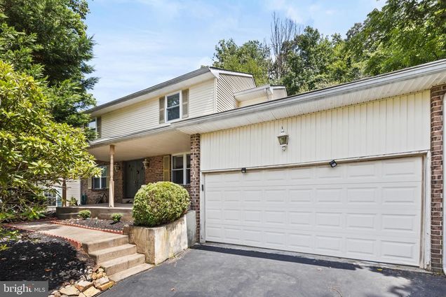 766 Bridgeview Road