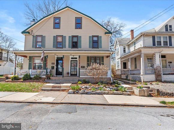 418 S Frederick Street MECHANICSBURG, PA Townhouse Sold - Photo 1 of 28. Opens carousel modal