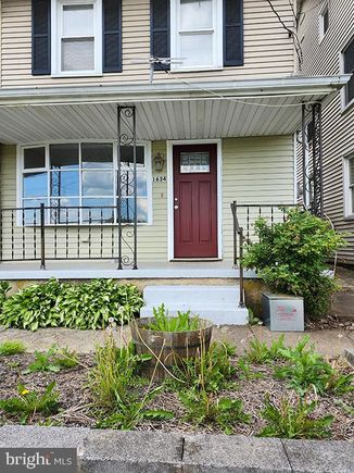 1634 Williams Grove Road MECHANICSBURG, PA Townhouse Active - Photo 1 of 13. Opens carousel modal