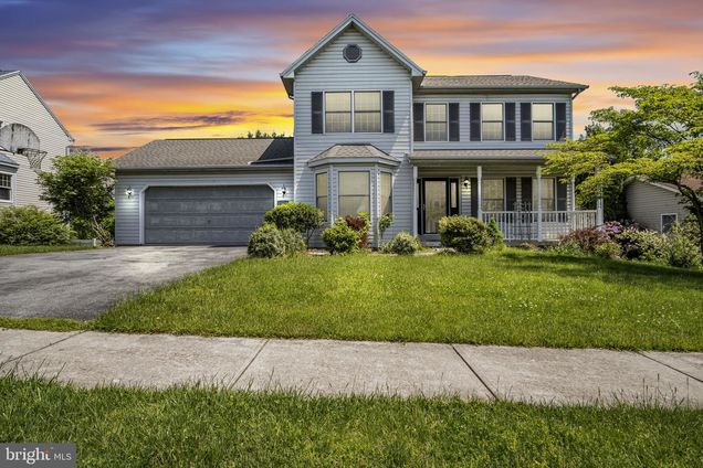 1210 Highlander Way MECHANICSBURG, PA House Active - Photo 1 of 26. Opens carousel modal