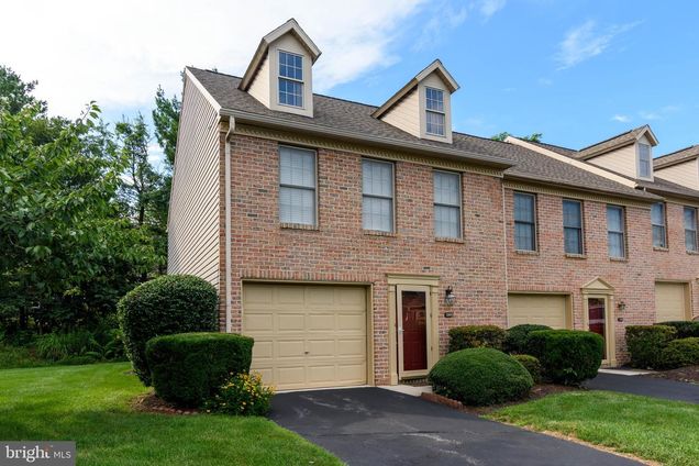 1260 Timber View Drive