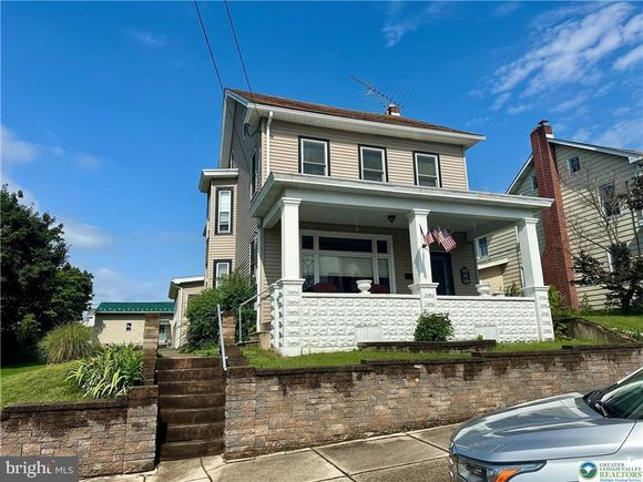 218 N 3rd Street LEHIGHTON, PA House Active - Photo 1 of 50. Opens carousel modal