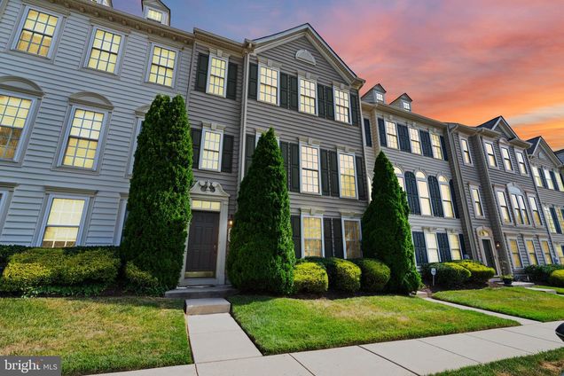 1805 Jazz Drive PHOENIXVILLE, PA Townhouse Sold - Photo 1 of 34. Opens carousel modal