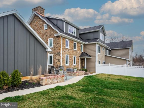 425 Greenridge Rd Unit D GLENMOORE, PA Townhouse Sold - Photo 1 of 55. Opens carousel modal