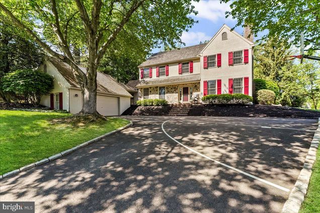 860 Springbank Lane WAYNE, PA House Sold - Photo 1 of 42. Opens carousel modal