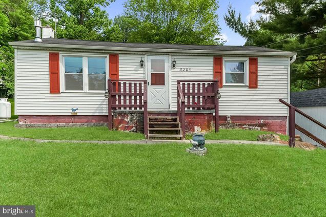 3205 Upper Valley Road PARKESBURG, PA House Pending - Photo 1 of 27. Opens carousel modal